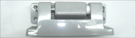 Bisagra F-091 con rampa elevadora derecha.